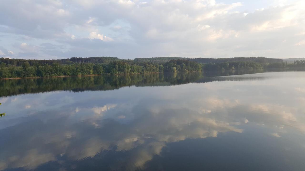 アルンスベルクPanoramahaus Sauerlandアパートメント エクステリア 写真